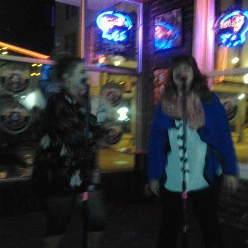 Meet your Posher, Lindsey